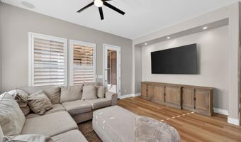 733 E FIELDSTONE Pl, Chandler, AZ 85249