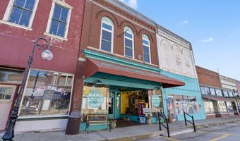 111-115 W Main St, Ash Grove, MO 65604