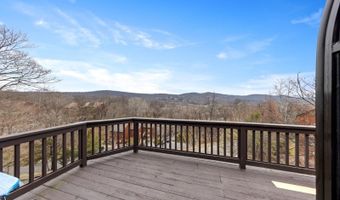 1 Baltusrol Ct 2, Alloway, NJ 07462