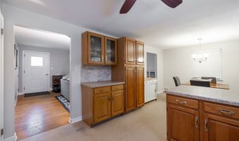 38 Evelyn Rd, Bristol, CT 06010