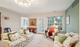 1261 Joyce Ln, Ann Arbor, MI 48103