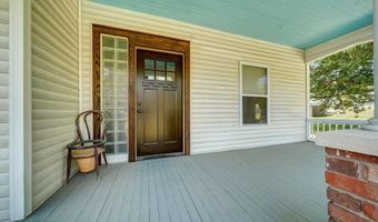 805 N Indiana Ave, Auburn, IN 46706