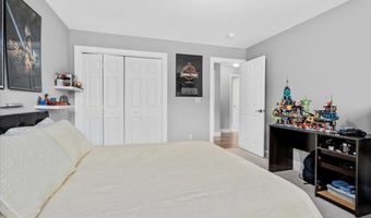 21 Huntington Ridge Rd, Bedford, NH 03110