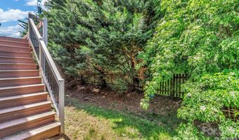48 Asher Ln, Arden, NC 28704