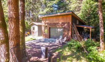 56054 Prosper Junction Rd, Bandon, OR 97411