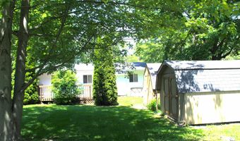 716 E Randolph St, Angola, IN 46703