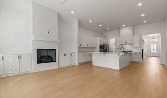 6300 Beacon St, Bentonville, AR 72713