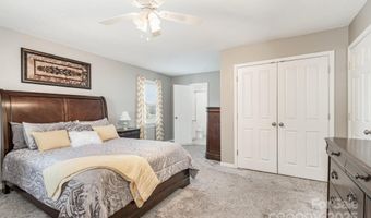 201 Rivermeade Dr, Archdale, NC 27263