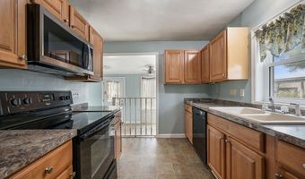 10 N MAIN St, Magnolia, DE 19962