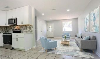 1283 NANTUCKET Ave, Atlantic Beach, FL 32233