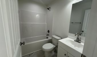 8110 5th St, Boiling Springs, SC 29316