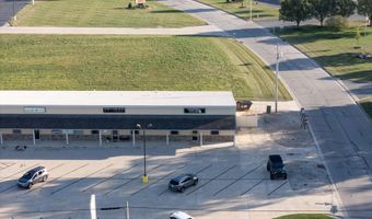 515 E Main St, Anna, OH 45302