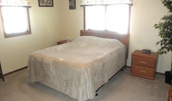 16707 57 Hwy, Aplington, IA 50604