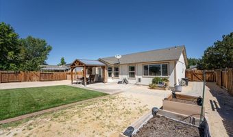133 Shadow Mountain Dr, Fernley, NV 89408