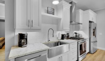 338 Galloway Valley Ct, Alpine, CA 91901