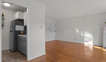 1931 N CLEVELAND St 213, Arlington, VA 22201