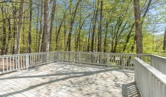 4 Amicalola Dr, Alloway, NJ 07422