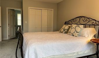 20 Morrison Ave, Middletown, RI 02840