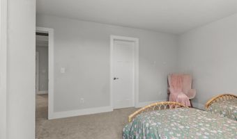 24432 Beacon Cir, Athens, AL 35613
