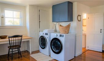 127 Willow Ave, Little Compton, RI 02837