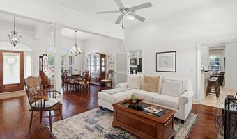 118 Parkside Dr, Brandon, MS 39042