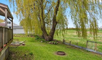 1215 Navarino St, Algoma, WI 54201