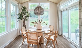 272 Freedom Ln Franklin, Allison Park, PA 15101