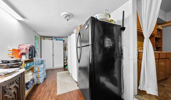 1 PAGE Ave, Barrington, NJ 08007