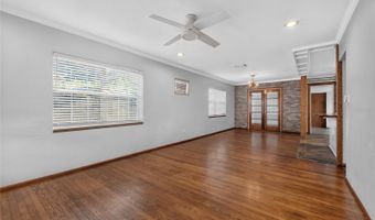 2121 IVANHOE Rd, Orlando, FL 32804