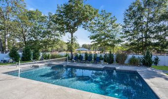 23 Pelican Dr, Bayville, NJ 08721