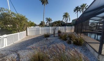 6503 SANTIAGO Ct, Apollo Beach, FL 33572