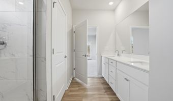 734 N Iron Hill St, Boiling Springs, SC 29316