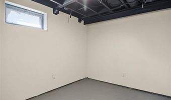 8505 Ava Dr, Affton, MO 63123