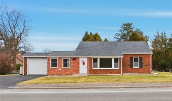461 River Rd, Lincoln, RI 02865