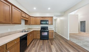 517 Williamson Cir, Angola, IN 46703