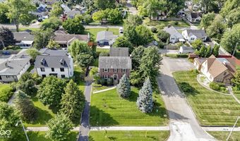 2501 Kessler Blvd E Dr, Indianapolis, IN 46220