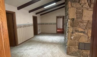 27523 Thorn Rd, Asbury, MO 64832