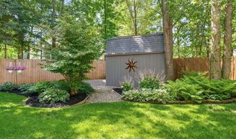 7154 Timbercreek Dr, Allendale, MI 49401