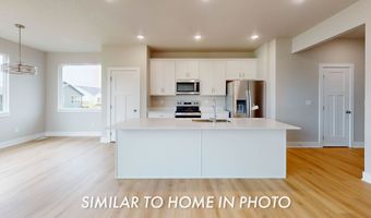 526 43rd St SW, Altoona, IA 50009