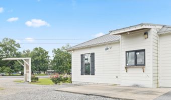 2627 Veterans Memorial Dr, Abbeville, LA 70510