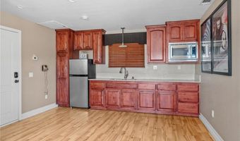 16878 Shirwaun Rd, Apple Valley, CA 92307