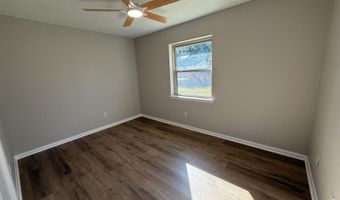 7112 Melon Dr, Biloxi, MS 39532