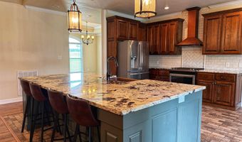 70 Gates Ln, Batesville, AR 72501