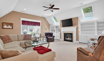 13 Leah Way 13, Andover, MA 01810