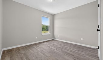 422 Beavertail Rd, Ash Grove, MO 65604