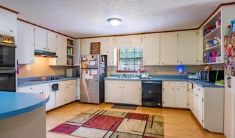5699 Hebron Church Rd, Bentonia, MS 39040