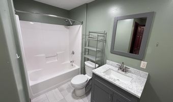 2206 SE 17th Ave, Aberdeen, SD 57401