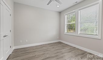 128 Rock Hill Rd, Asheville, NC 28803