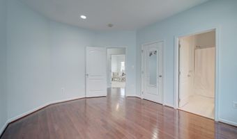 43320 BARNSTEAD Dr, Ashburn, VA 20148