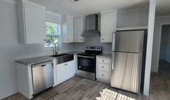 201 Fish Haven Rd 64A, Auburndale, FL 33823